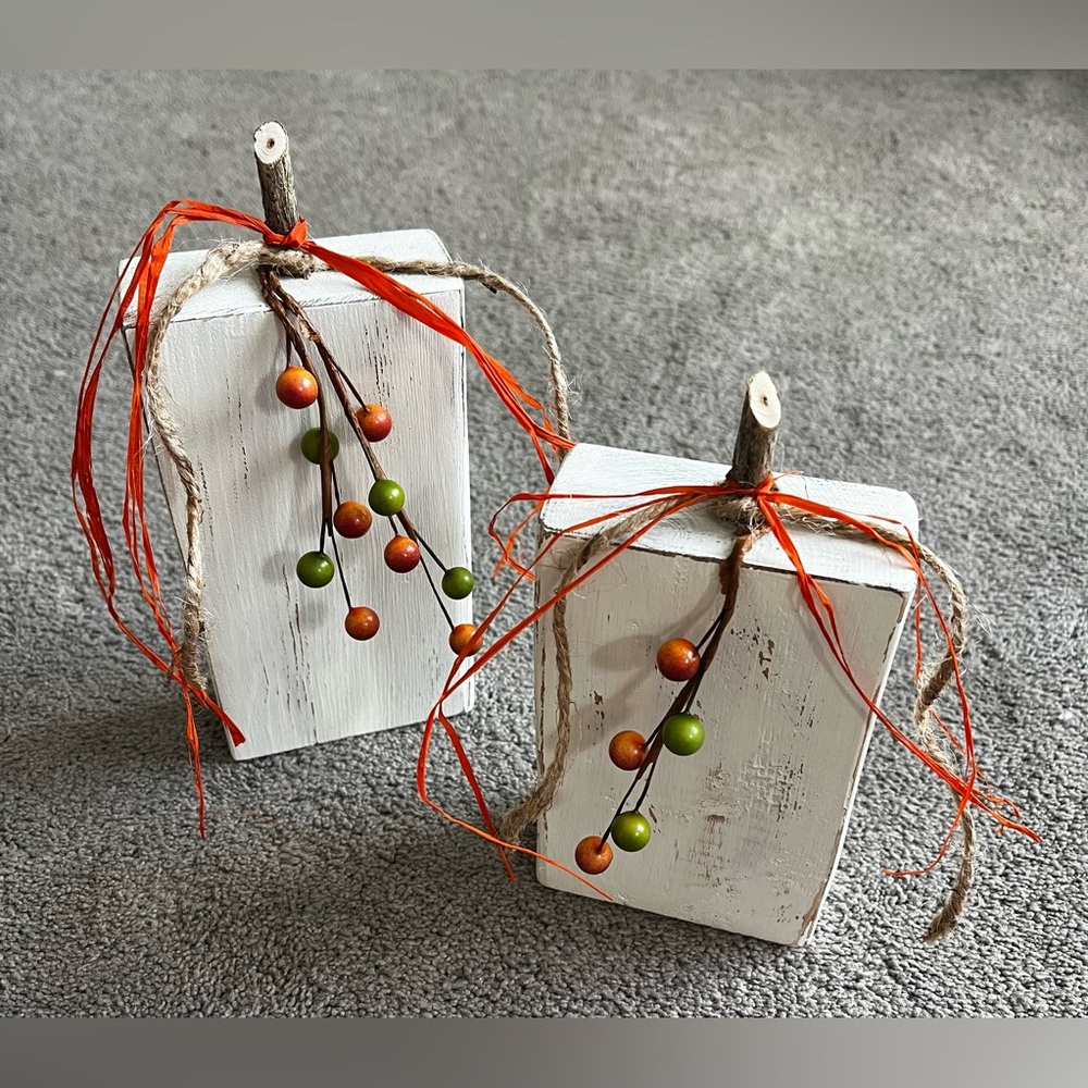 Handmade Wooden Pumpkins Fall Decor - Picture 1 of 9